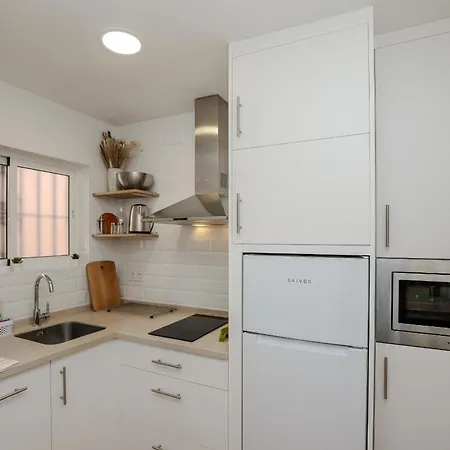 Centre, Renovated, 200m フエンヒロラ