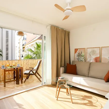 Apartment Centre, Renovated, 200m *